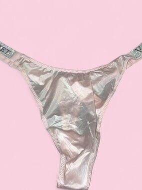victoria’s secret brazilian thong